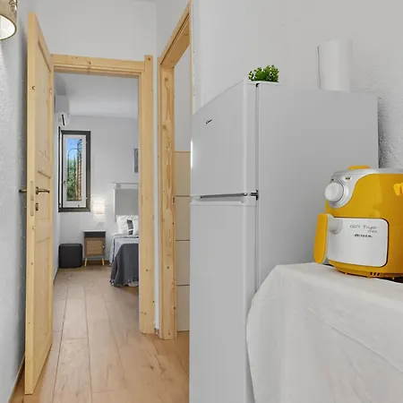 Iris 5- Terza By Interhome Golfo Aranci